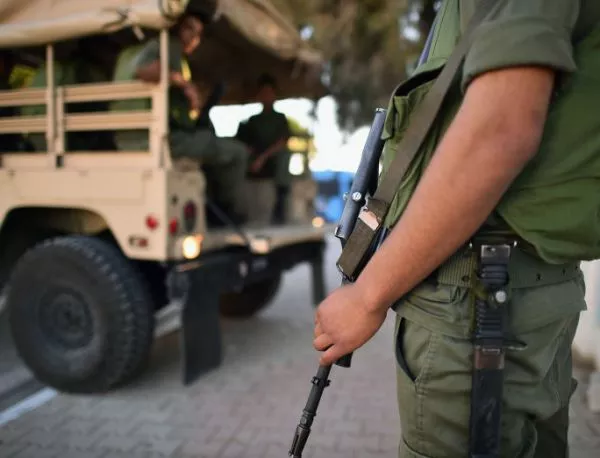 В Тунис арестуваха първите заподозрени за зверските атентати от миналата седмица