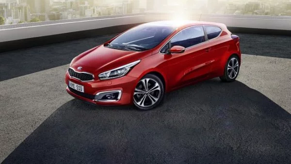 Освежена визия, нов двигател и трансмисия за KIA cee’d