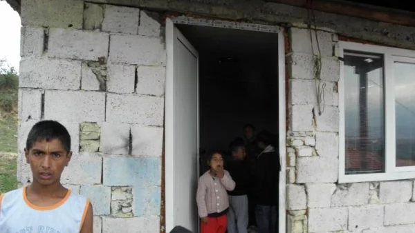 ОССЕ възмутена от изселването на роми и антиромската ритарика в България