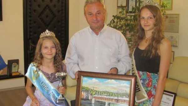 Кметът прие носителката на световната титла LittleMissPlanet 2015