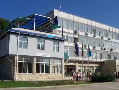 В Стражица откриха медицински център по проект на Световната банка 