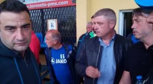 Бос на "Левски": Пеевски не съм го виждал и по телевизията, а Борисов...