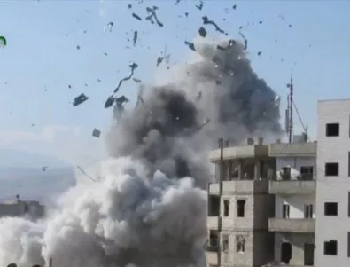 Десетки загинаха след бомбардировки близо до Дамаск