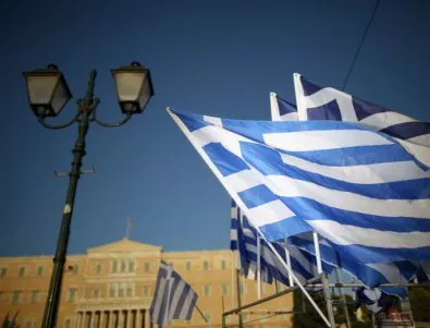 МВФ предупреди, че гръцкият дълг е 