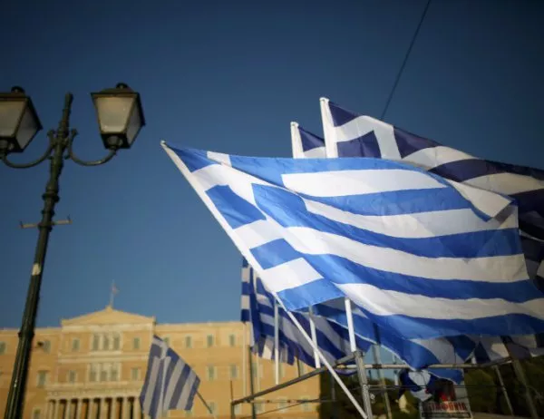 Гърция: Няма да отстъпим при преговорите с Македония