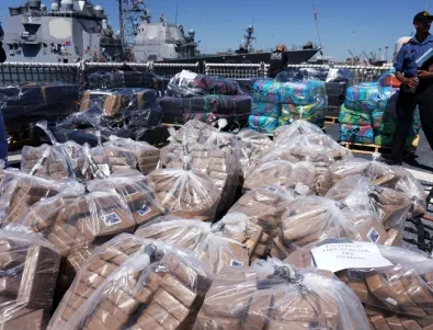 Италия хвана един тон кокаин, океанът все още изхвърля дрога във Франция 
