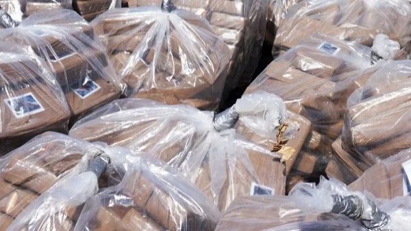 Иззеха 400 кг кокаин от руското посолство в Аржентина