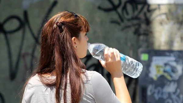 КНСБ с апел към работодателите да пазят служителите си от жегите