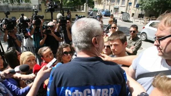 СФСМВР: Цели райони от страната могат да останат без пожарни служби. Протестите ни ще продължат
