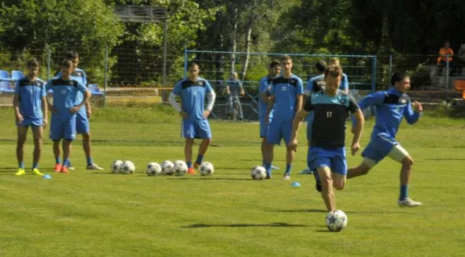 „Левски“ залага на 8 чужденци в титулярния състав