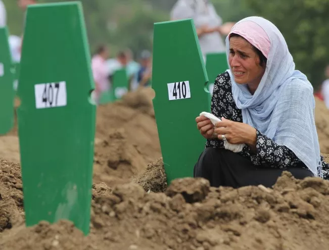 Босна отново съди Сърбия заради Сребреница