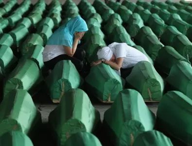 Заплахи срещу трима сръбски журналисти, информирали за клането в Сребреница 