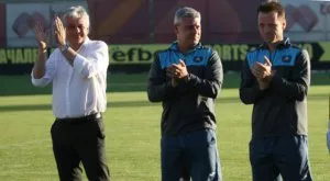 Tреньорите на Левски стават само за... "PlayStation"