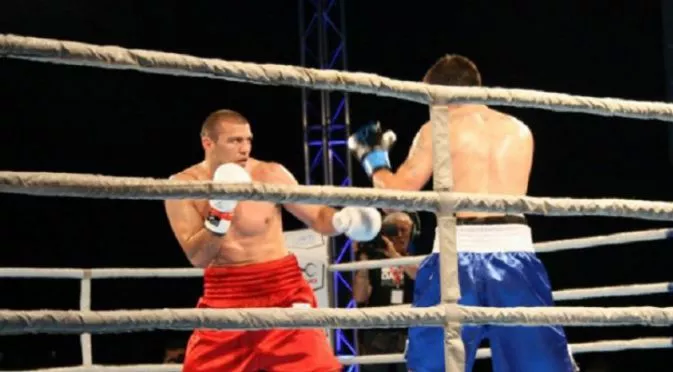 Тервел Пулев загуби втория си мач на профи ринга