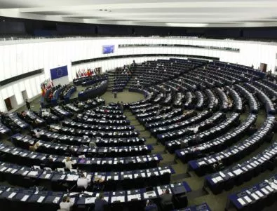 ЕП гласува за квотната система за бежанците