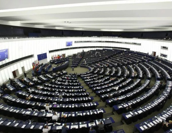 Евродепутатите одобриха окончателно новите правила за командированите работници