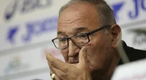 Пенев за националите ни: В крайна сметка те също са футболисти като англичаните