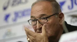 Пенев: Сега "червените" сме малко в гората, не смеем да се покажем