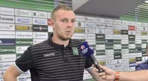 {{ otherArticle[0].article.title }}