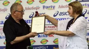 Стратега получи "Златна топка" за 70-годишния си юбилей