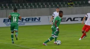 Лудогорец остана непобеден в контролите и след Слован