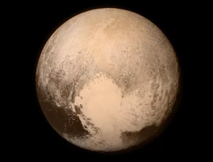 Учени искат Плутон отново да бъде окачествена като планета
