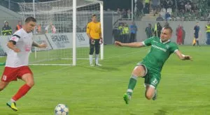 {{ otherArticle[0].article.title }}