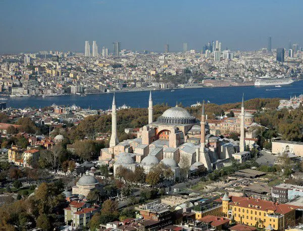 Турските власти са успели да осуетят атентат в Истанбул