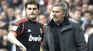 Моуриньо: Уж Португалия е в криза, а вижте заплатата на Касияс