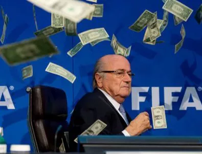 Блатер остава президент на ФИФА
