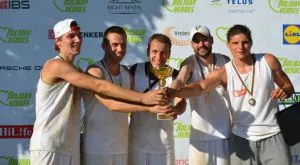 Nestle спечелиха купата на Holiday Heroes