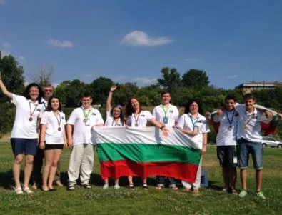 7 медала за България от Международна олимпиада по математическа лингвистика 