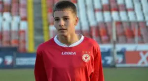 {{ otherArticle[0].article.title }}