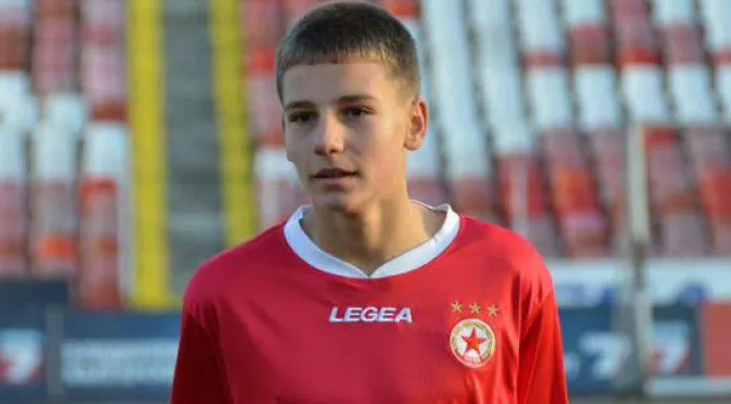 Треньорът на ЦСКА взе 14-годишен за дербито със Сливнишки герой