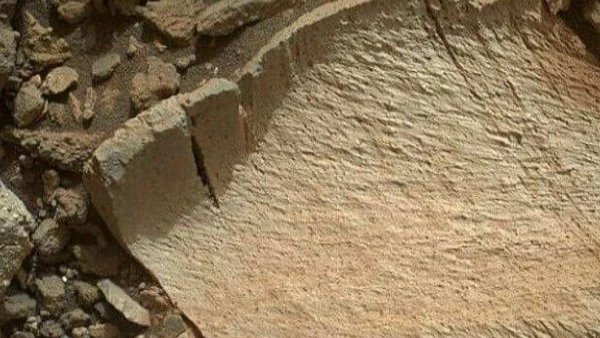 Учени: Живи същества живеят под повърхността на Марс