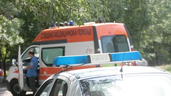 Трима души загинаха при тежка катастрофа край с. Дюлица