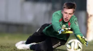 {{ otherArticle[0].article.title }}