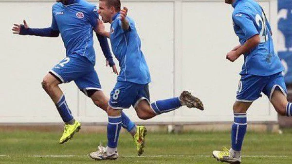 След дузпи "Монтана" отстрани Локо (Пд) и продължава напред за Купата