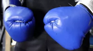 Усик стана абсолютен шампион в полутежка категория (ВИДЕО)