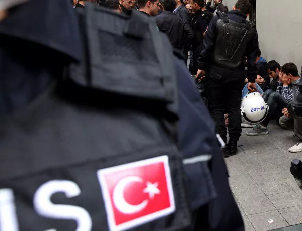 Двойният атентат на летището в Истанбул променя въздушния трафик