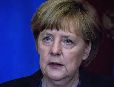 Меркел поиска политическо решение в Сирия с участието на Асад