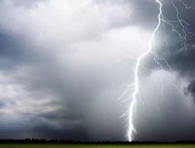 В три области в страната е обявен жълт код за гръмотевични бури