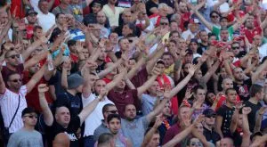 Фенове на ЦСКА: Г-н Божков, имаме си собственик