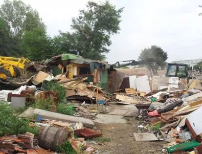 Недоволство във Варна срещу настаняване на роми в общински център