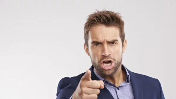 Тайната сила на лошите думи