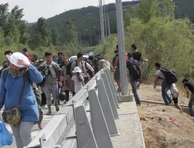 България ще помогне да се намерят евросредства за справяне с бежанската вълна в Македония