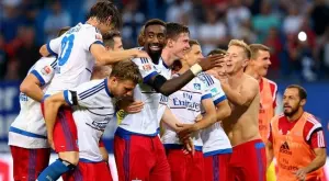 Във Втора Бундеслига драма като в Първа: Вижте кои влизат в елита