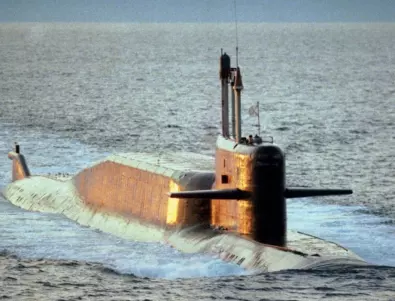 Страховита руска ядрена подводница облъчва океана с радиация (ВИДЕО)