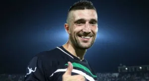 ВИДЕО: Гълъбинов донесе успех на Дженоа в дебюта си