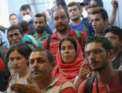 Фронтекс: Вече се продават и фалшиви сирийски паспорти